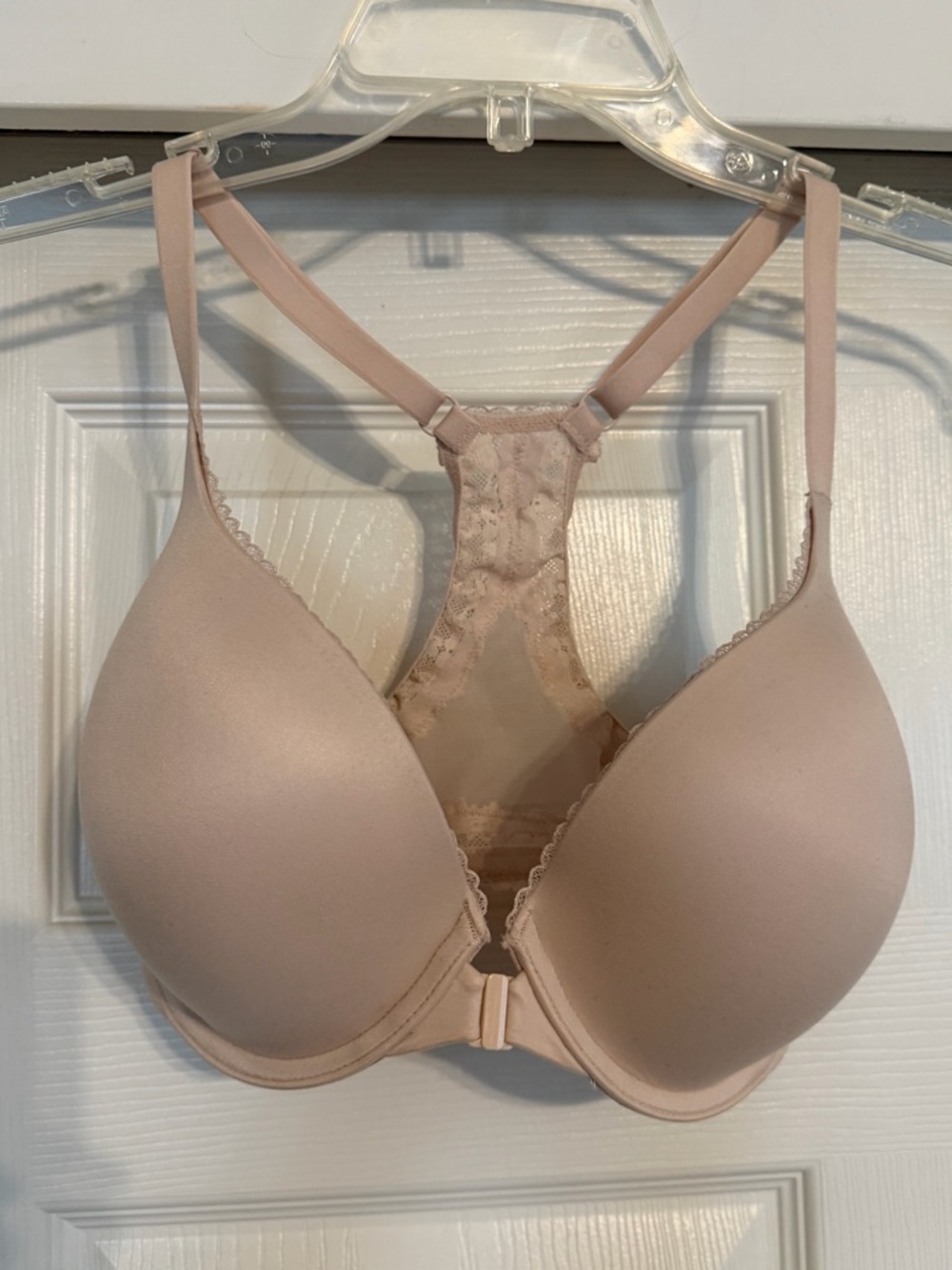 Victoria’s Secret Body Demi Racerback Bra 32DDD Marzipan